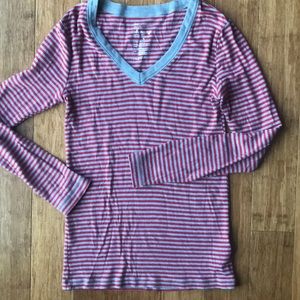 GAP Supersoft Long Sleeve V-neck